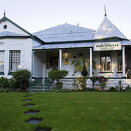 Bed and Breakfast Annies House Крэдок Экстерьер фото