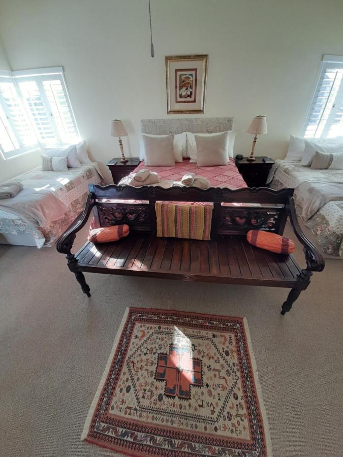 Bed and Breakfast Annies House Крэдок Экстерьер фото
